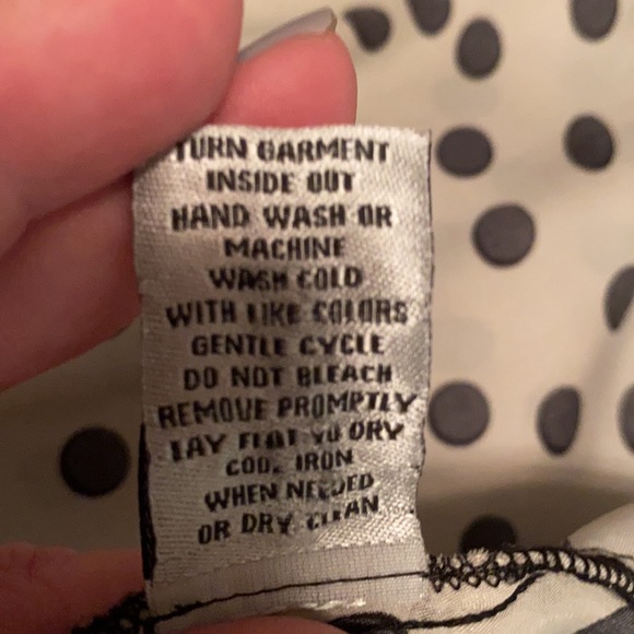 Signature by Larry Levine Blouse - Picture 3 of 6